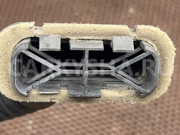 Патрубок интеркулера Mini Clubman оригинальный номер 13 74 2 756 042, 13 74 2 756 042, 13742756042, 2756042, 13 74 2 756 043, 13742756043, 2756043, 13 74 2 756 044, 13742756044, 2756044