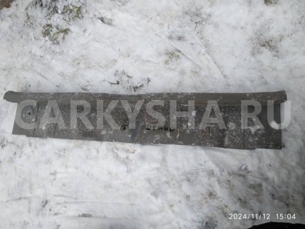 Накладка багажника Mazda Demio DW (1996—2003) Mazda 2 оригинальный номер D2016889X