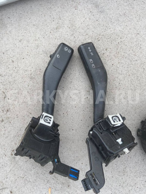 Переключатель подрулевой Volkswagen Golf Mk5 (2003—2009) Volkswagen Golf оригинальный номер 1K0953519H