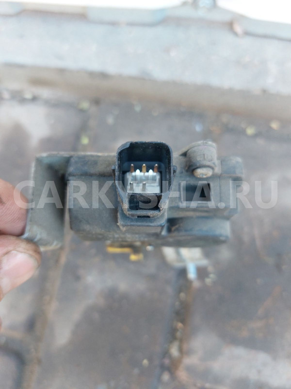Активатор замка багажника Hyundai Getz Hyundai Getz оригинальный номер 957501C001