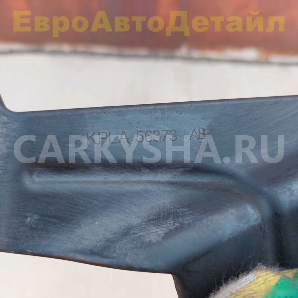 Защита двигателя боковая Range Rover L405 / L494 Land Rover Range Rover оригинальный номер LR118390