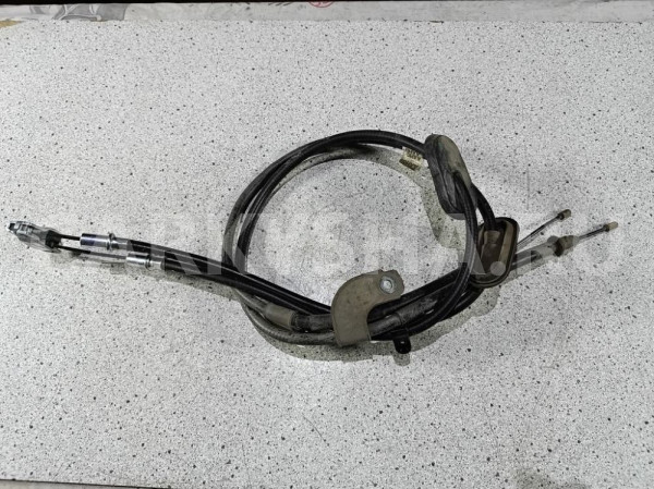 Трос стояночного тормоза Chevrolet Aveo II (2011—2020) Chevrolet Aveo оригинальный номер 95930035