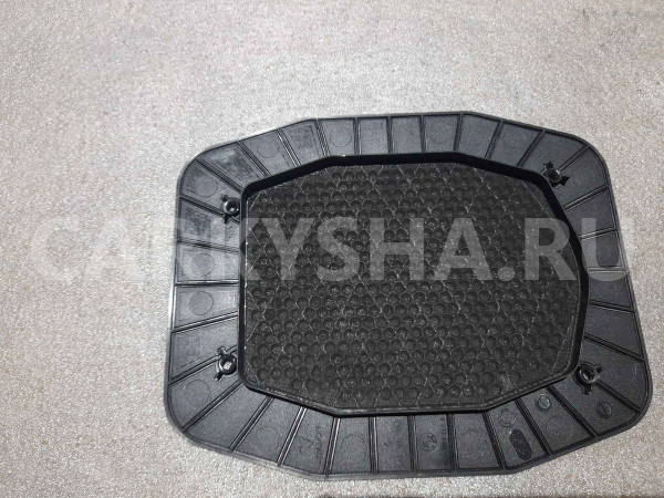 Решетка динамика BMW X5 E70 (2006—2010) BMW X5 оригинальный номер 65136971882