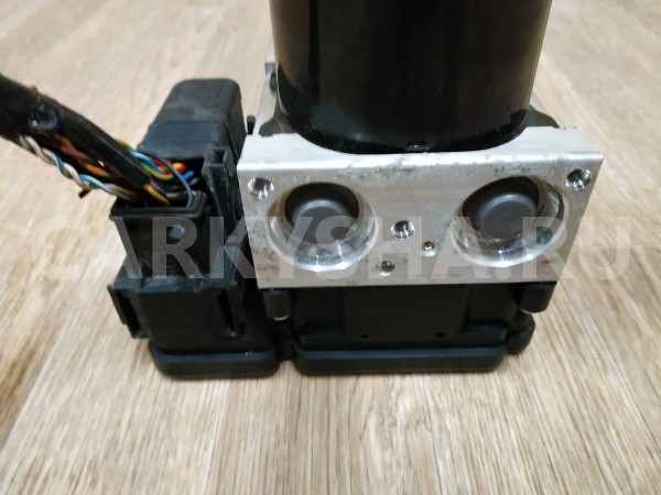 Блок ABS (насос) Ford Focus 