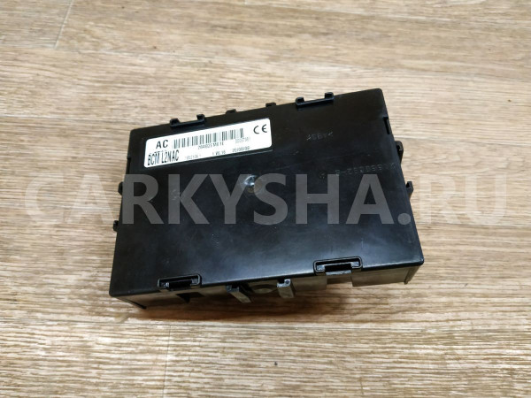 Блок комфорта Nissan Note оригинальный номер 284B2EM01E