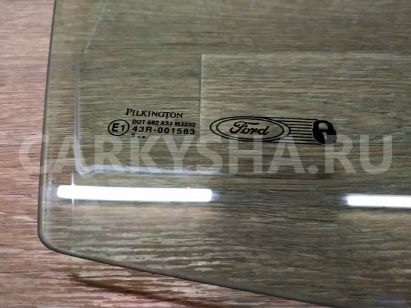 Стекло двери передней правой Ford Fusion оригинальный номер 1336304