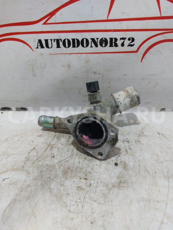 Тройник системы охлаждения Hyundai I30 FD Hyundai i30 оригинальный номер 256002B003