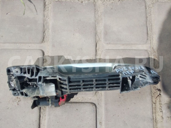 Ручка двери передняя правая Toyota Avensis t250 Toyota Avensis 