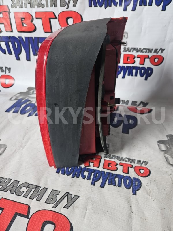 фонарь Volkswagen Passat 