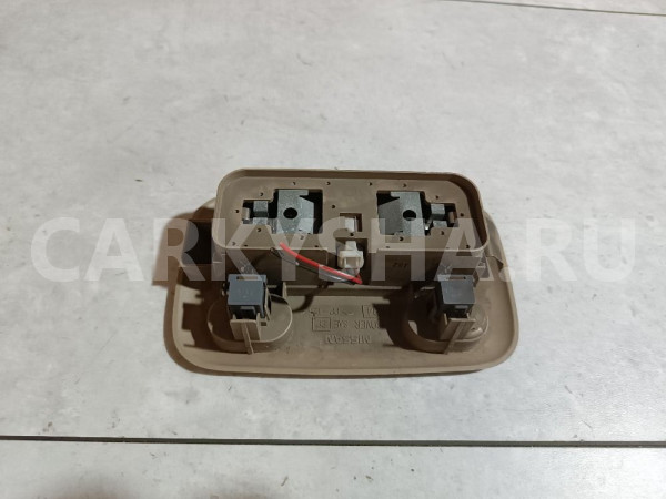 Плафон салонный Nissan Cefiro оригинальный номер 264302Y000