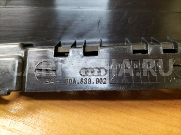 Накладка двери наружная задняя правая Audi Q5 FYB Audi Q5 оригинальный номер 80A839902
