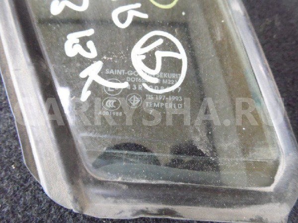 Стекло двери Mazda 3 BK рестайлинг (2006—2009) Mazda 2 оригинальный номер BN8V72661A