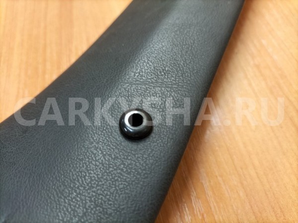 Обшивка стойки передняя левая Mercedes-Benz Mercedes-Benz W124 