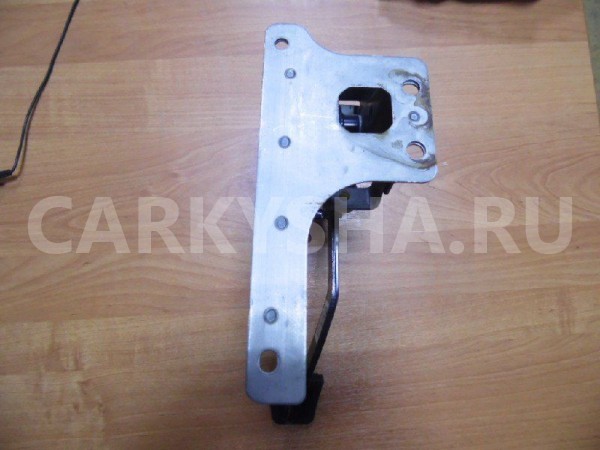 Педаль тормоза Hyundai Solaris I (2010—2014) Hyundai Solaris оригинальный номер 328001R100