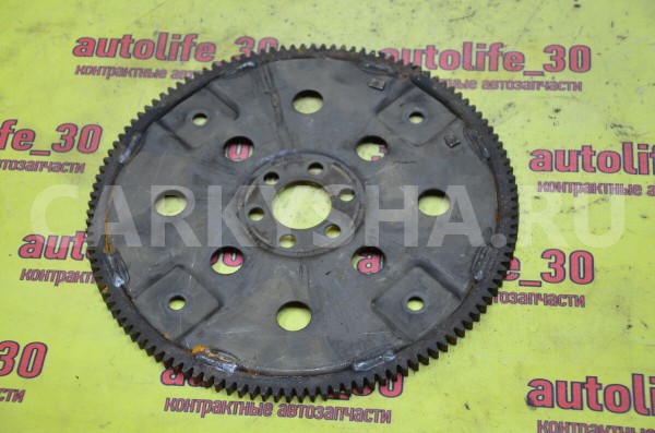 Маховик Nissan Presage 