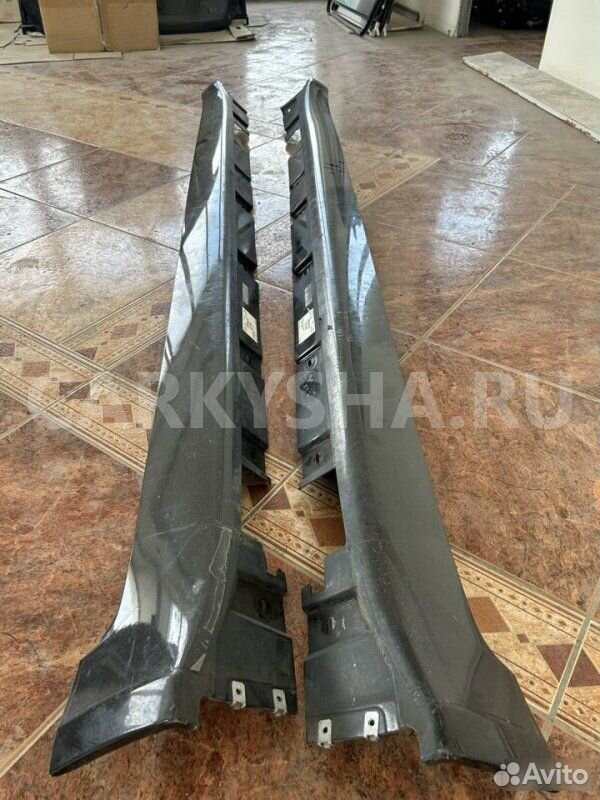 Накладка порога BMW 7 F01 N54B30 2010 BMW 7er оригинальный номер 51 77 7 225 837