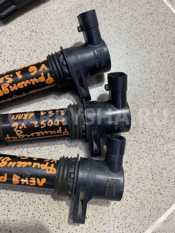 Катушки зажигания Land Rover Freelander I 2005 г Land Rover Freelander оригинальный номер PCI1236