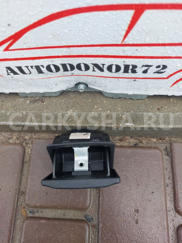 Пепельница задняя Toyota Avensis T270 Toyota Avensis оригинальный номер 7413005030