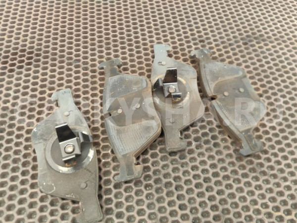 Тормозные колодки BMW 3er оригинальный номер 34 11 6 777 772, 34 11 6 777 772, 34116777772, 6777772