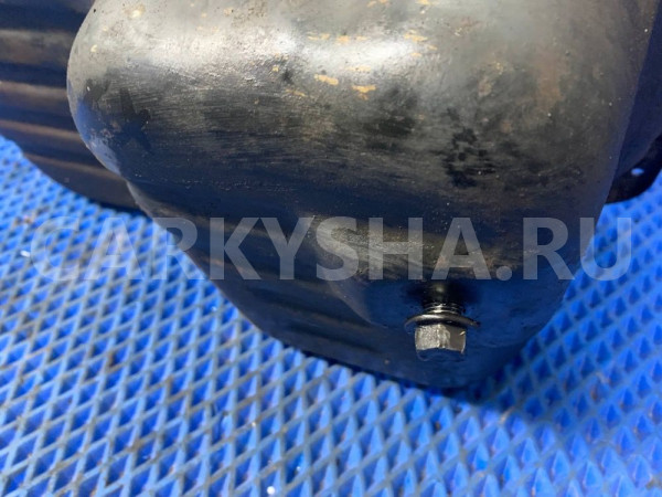 Поддон картера двигателя Land Cruiser 80 1HZ 4.2 Toyota Land Cruiser оригинальный номер 12101-17071