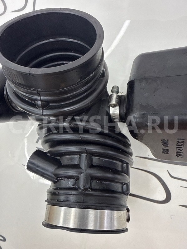 Патрубок воздушного фильтра Suzuki Grand Vitara Suzuki Grand Vitara 