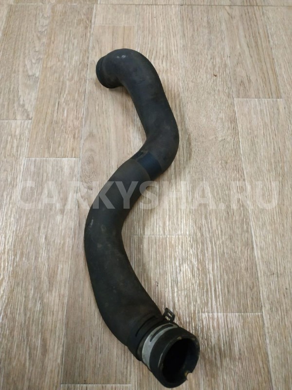 Патрубок радиатора охлаждения нижний Opel Astra 