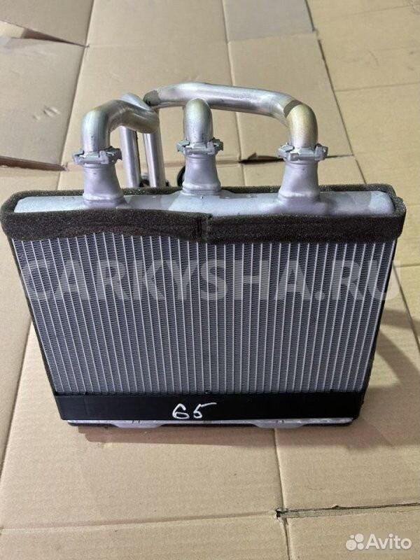 Радиатор отопителя BMW 7 E65 N62B48 2008 BMW 7er оригинальный номер 64 11 6 906 270