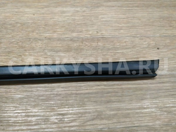 Бархотка двери задней правой внутренняя Ford Mondeo 