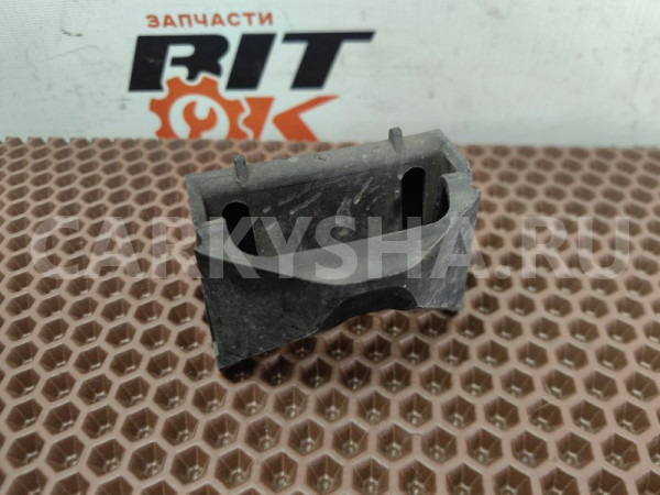 Кронштейн радиатора BMW X3 оригинальный номер 17 11 7 593 779, 17 11 7 593 779, 17117593779, 7593779