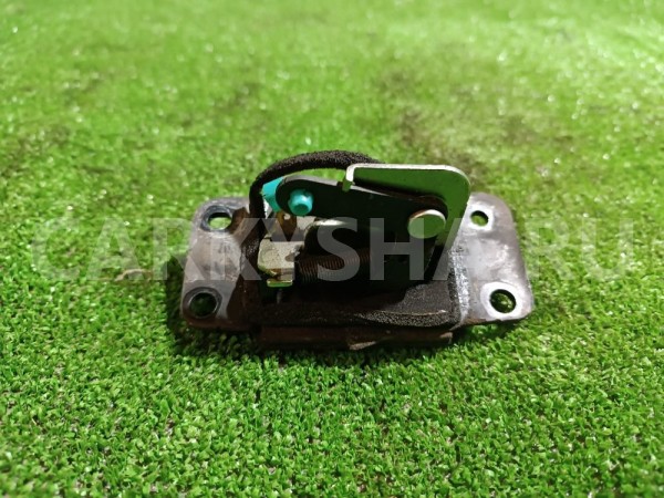 Замок крышки багажника Ssang Yong Rexton оригинальный номер 7140108001