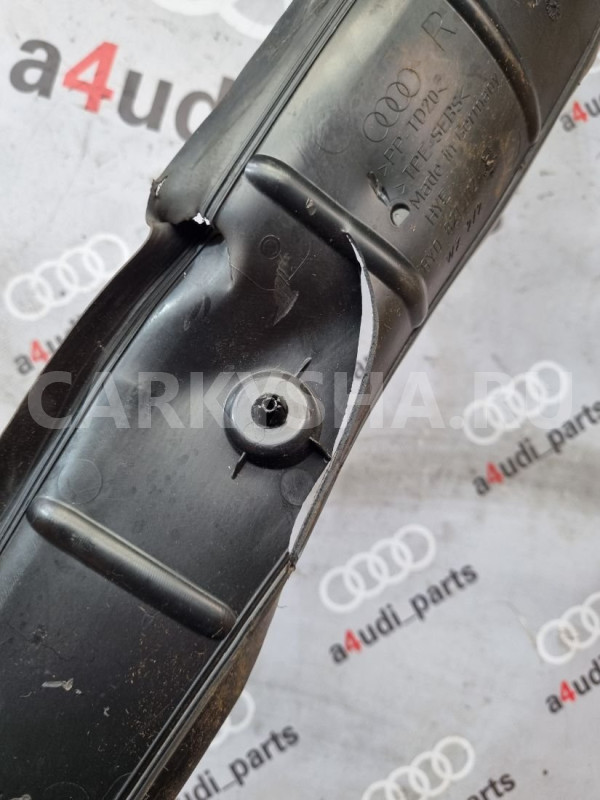 Пыльник крыла переднего правого Audi A3 8Y (2020—2026) Audi A3 оригинальный номер 8Y0821112