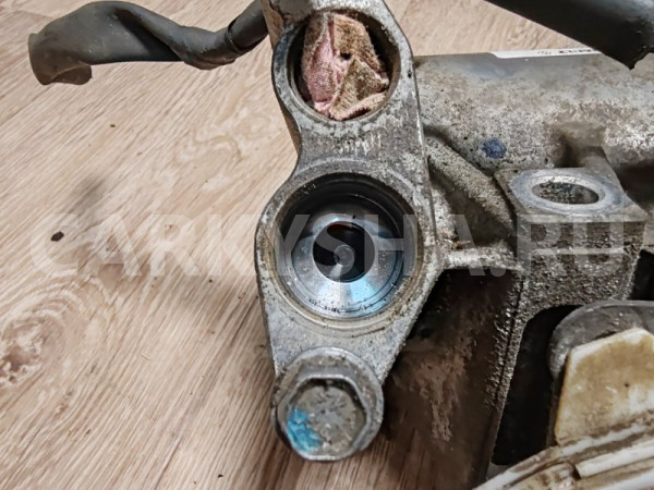 Компрессор кондиционера Nissan Terrano 2018 926003859R F4R Nissan Terrano 