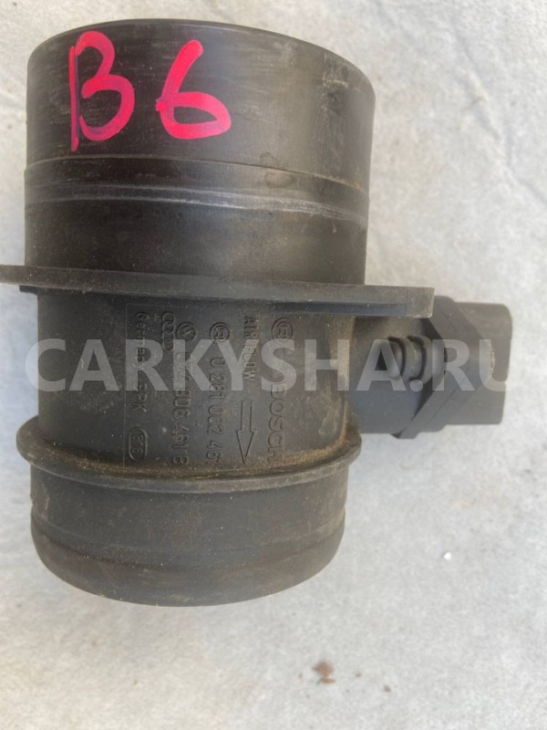 Датчик ДМРВ Volkswagen Passat B6 (2005—2010) Volkswagen Passat оригинальный номер 0281002461