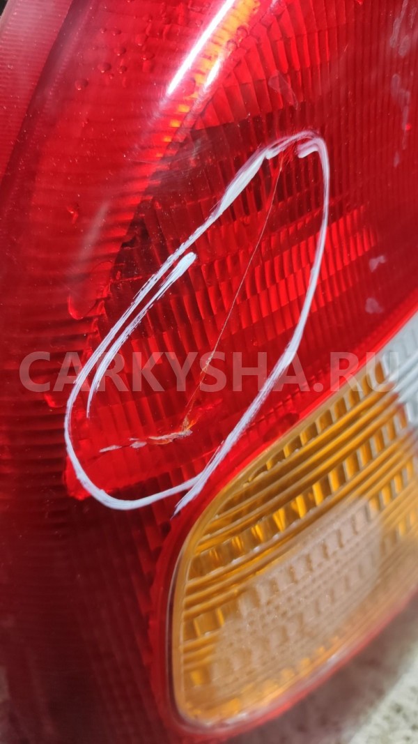 Фонарь задний левый Хендай Акцент (дефект) Hyundai Accent оригинальный номер 9240225000