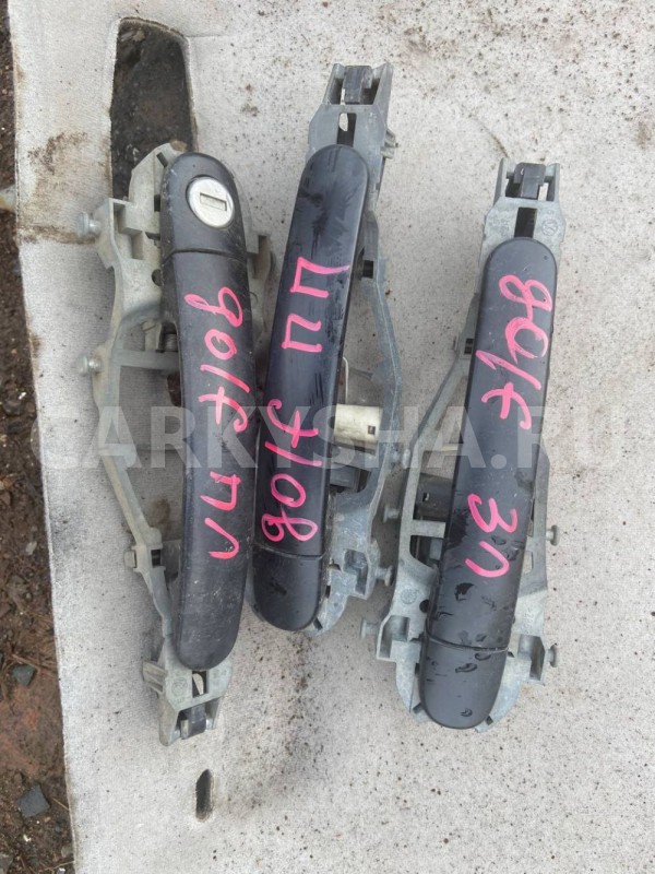 Ручка двери наружная Volkswagen Golf Mk5 (2003—2009) Volkswagen Golf оригинальный номер 1K0837886A