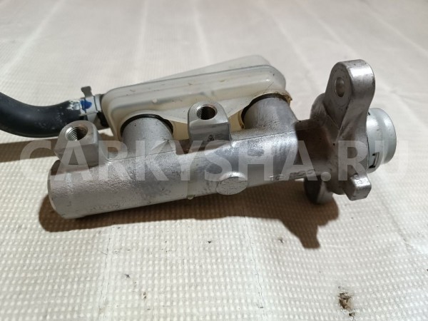 Цилиндр тормозной главный Nissan NV200 