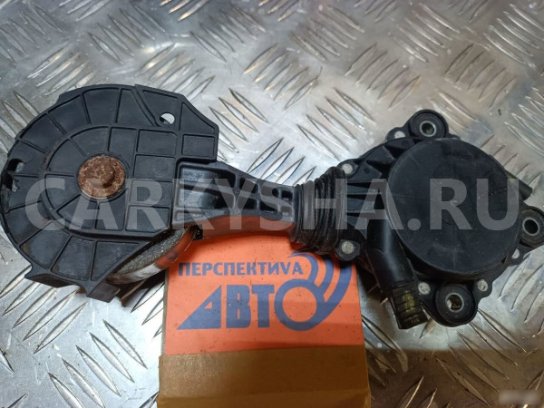 Ролик натяжитель ручейкового ремня Пежо 308 Citroen C3 оригинальный номер 120456