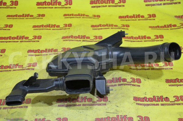 Резонатор воздушного фильтра Honda Civic 