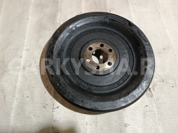 Маховик Volkswagen Passat оригинальный номер 037105271F