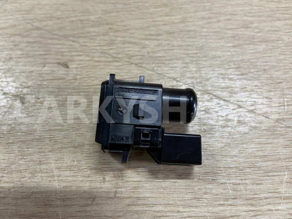 Датчик температуры салона Lexus GX II Рестайлинг 2 оригинальный номер 88625-47021