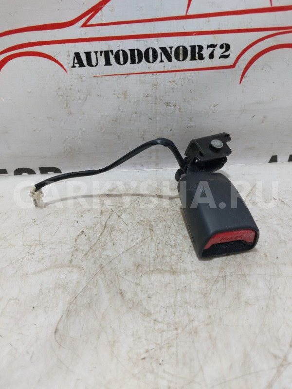Замок ремня безопасности правый Hyundai I30 FD Hyundai i30 оригинальный номер 898402R000WK