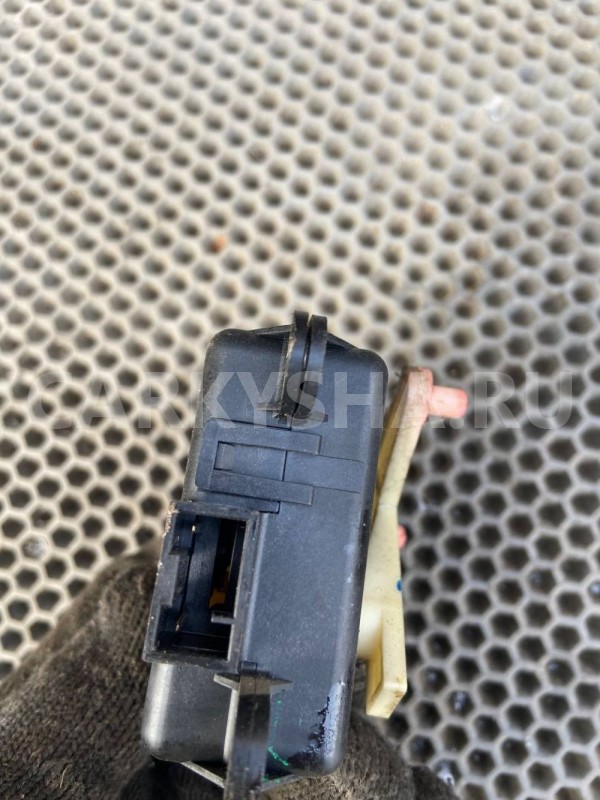 Моторчик заслонки отопителя Nissan Almera N16 рестайлинг (2002—2006) Nissan Almera оригинальный номер 3g24030820