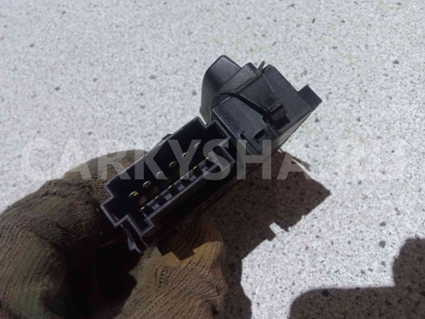 Блок управления сиденья Mercedes-Benz E-класс W212/S212/C207/A207 рестайлинг (2013—2016) Mercedes-Benz E-klasse оригинальный номер a2048701858