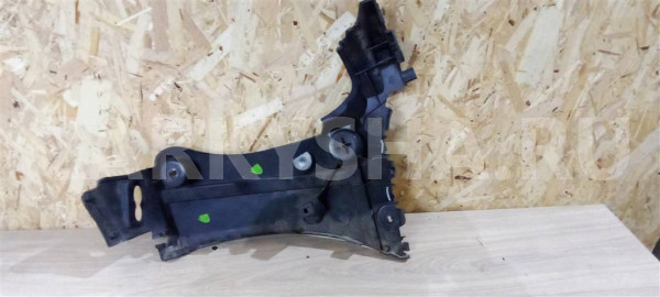 Кронштейн заднего бампера левый Renault Kangoo 2008> Renault 20 оригинальный номер 8200435435