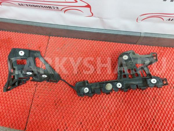 Кронштейн заднего бампера правый Opel Astra J унив Opel Astra оригинальный номер 13368952