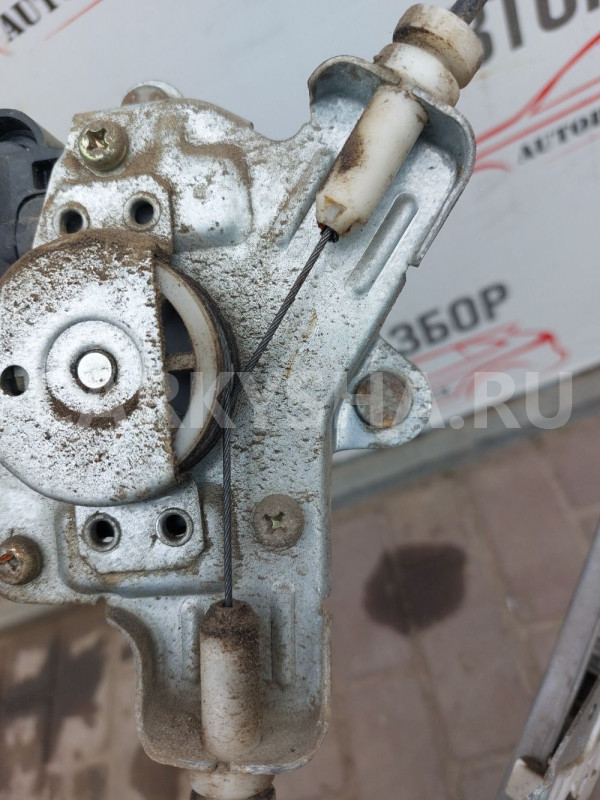 Стеклоподъемник передний левый Hyundai Getz Hyundai Getz оригинальный номер 824031C010