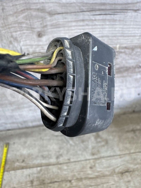 Разъём VAG / Volkswagen / Audi / Skoda 1J0973737 Audi A6 оригинальный номер 1j0973737