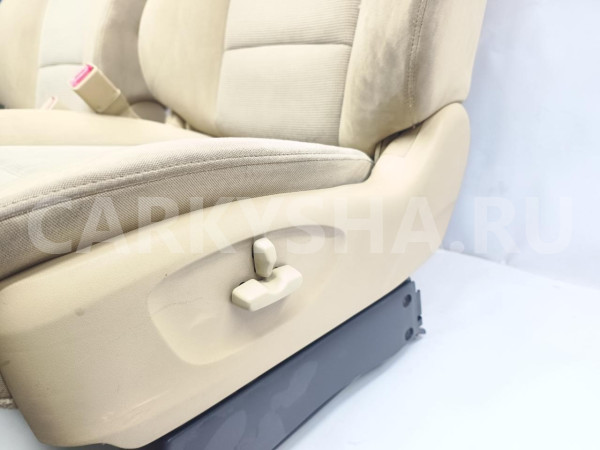 Сидение Subaru Tribeca B9 2005 64150XA00A WX EZ30D, переднее Subaru Tribeca 