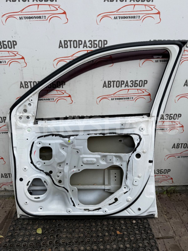 Дверь передняя правая  Mitsubishi Outlander 3 GF Mitsubishi i оригинальный номер 5700B672