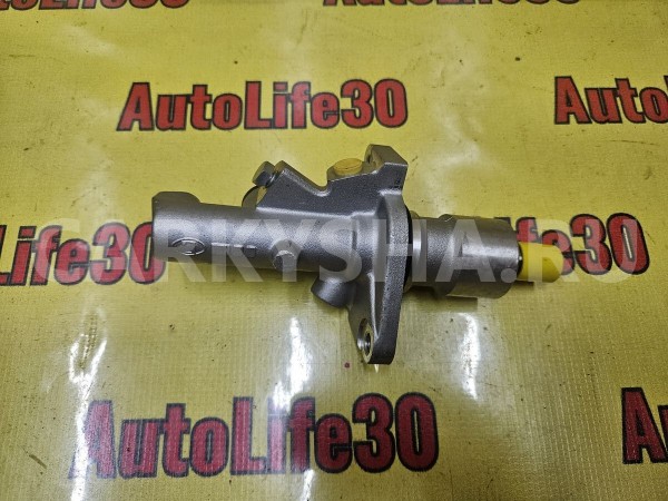 Цилиндр тормозной Mercedes-Benz 190 (W201) 